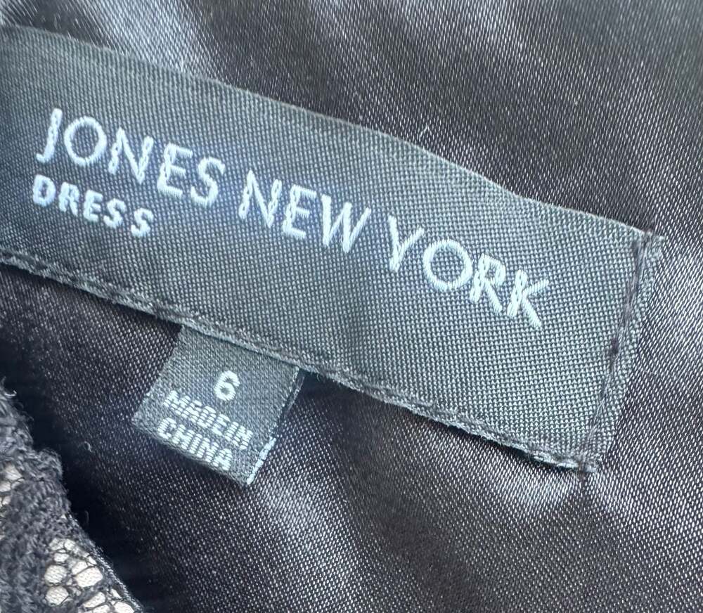 Jones New York Black Lace Overlay Dress Size 6 - Picture 8 of 9